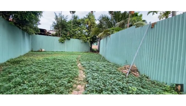 Lô đất lớn gần Ga Metro, Trường Thọ, Thủ Đức, 703m2, chỉ 29.9 Tr/m2, giá 21 tỷ, LH 0915128329